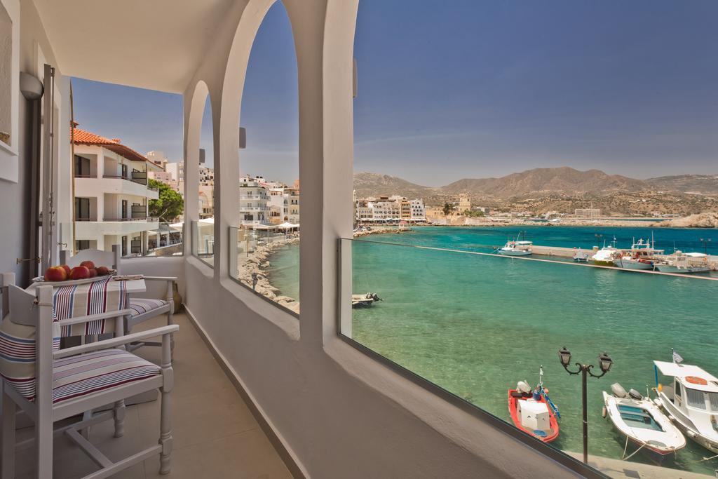 Nereus Luxurious Suites Kárpatos Exterior foto
